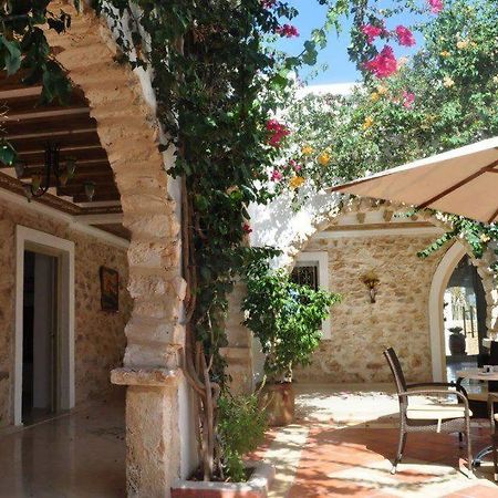 Dar Mezraya Hotel Mezraia Bagian luar foto
