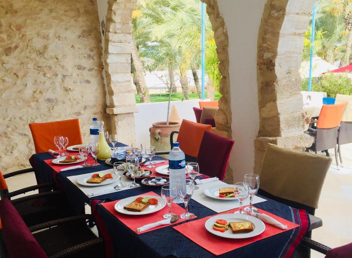 Dar Mezraya Hotel Mezraia Bagian luar foto